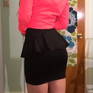 Black Mini Pencil Skirt